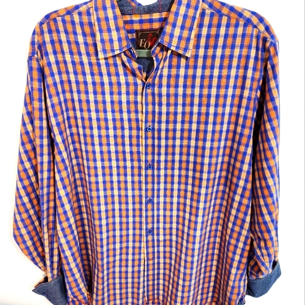 Mens EQ casual/dress shirt. Size medium